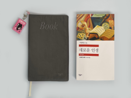 텍스트 힙의 시대, 민음사는 어떻게 ‘힙한 출판사’가 되었을까?